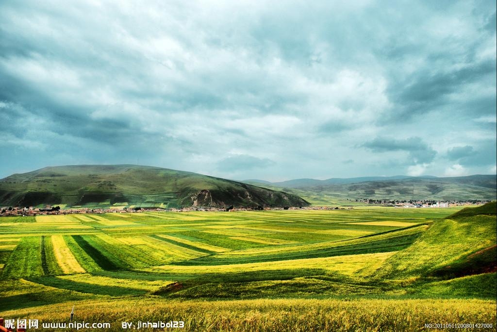青海之旅，初学者指南，发现青海绝美风光与特色体验