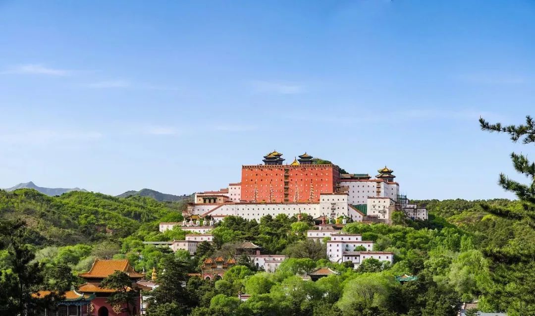 承德，历史与现代交融的避暑天堂